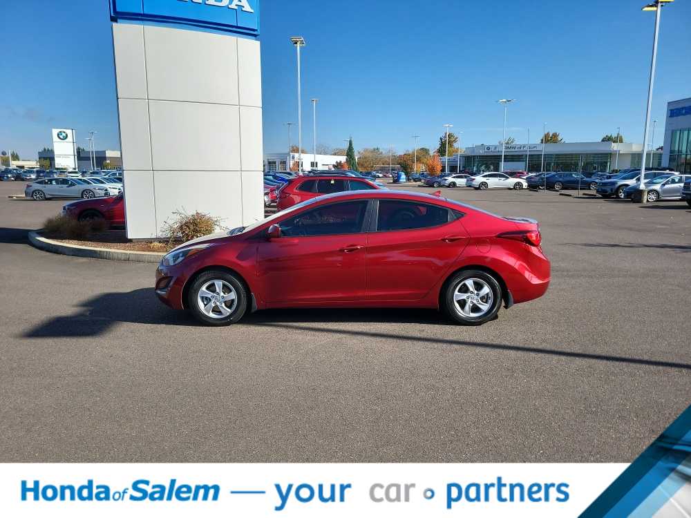 Thumbnail: 2015 Hyundai Elantra - 3