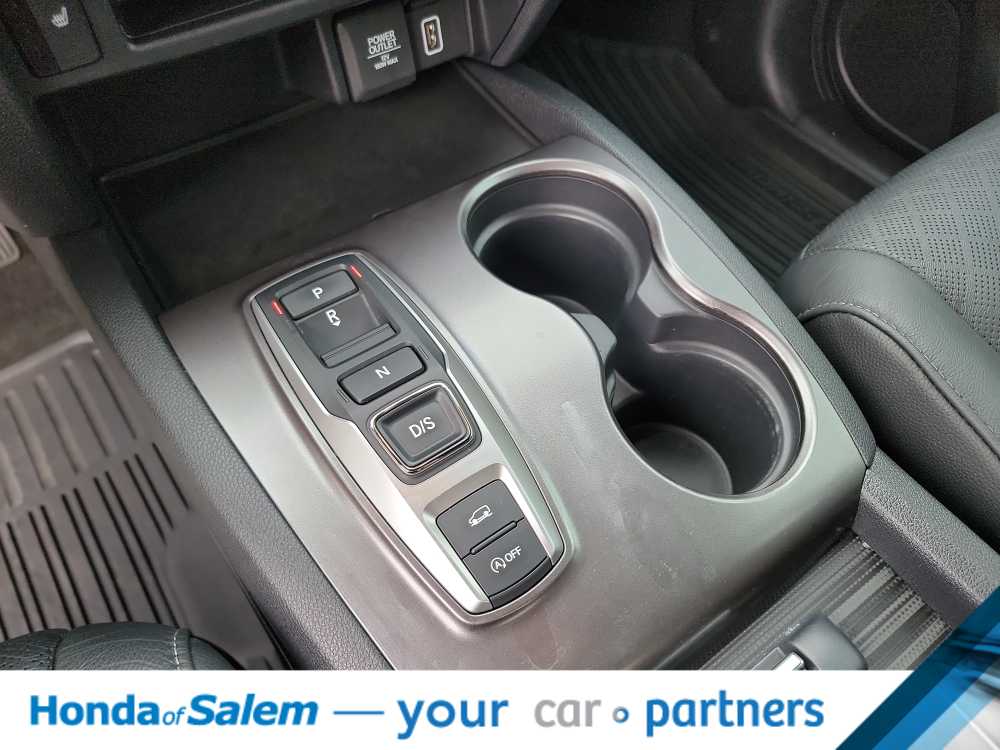 Thumbnail: 2019 Honda Passport - 17