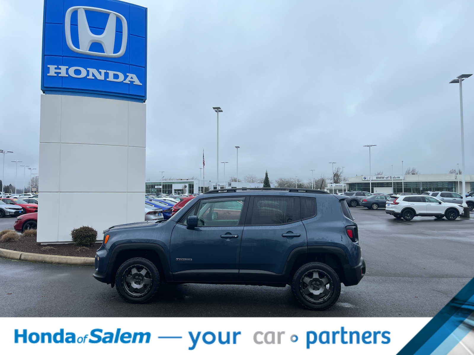 Thumbnail: 2020 Jeep Renegade - 3