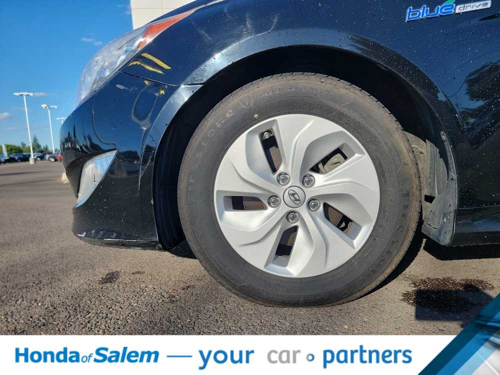 Thumbnail: 2014 Hyundai Sonata - 8