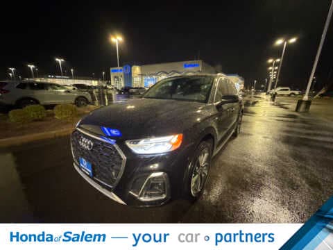 2023 Audi Q5 Premium Plus's photo