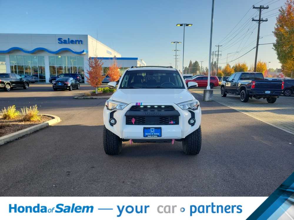 Thumbnail: 2021 Toyota 4Runner - 6