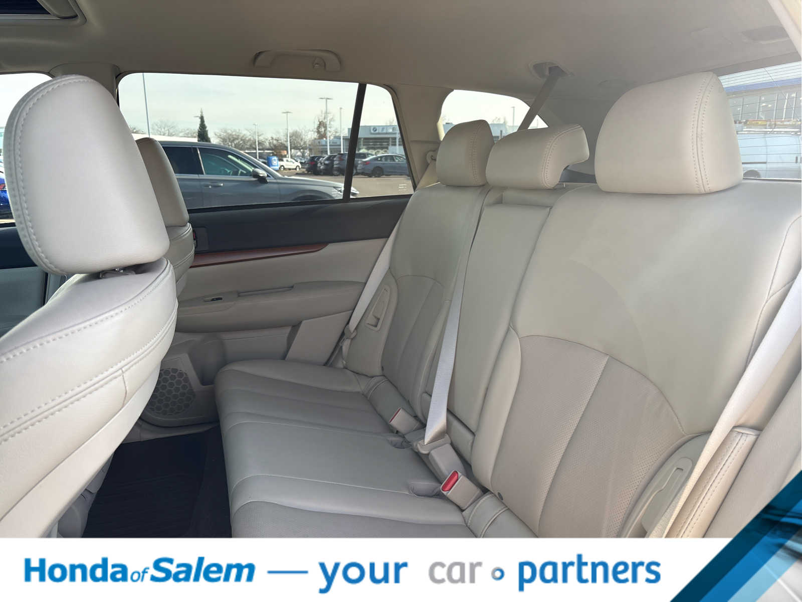 Thumbnail: 2014 Subaru Outback - 16