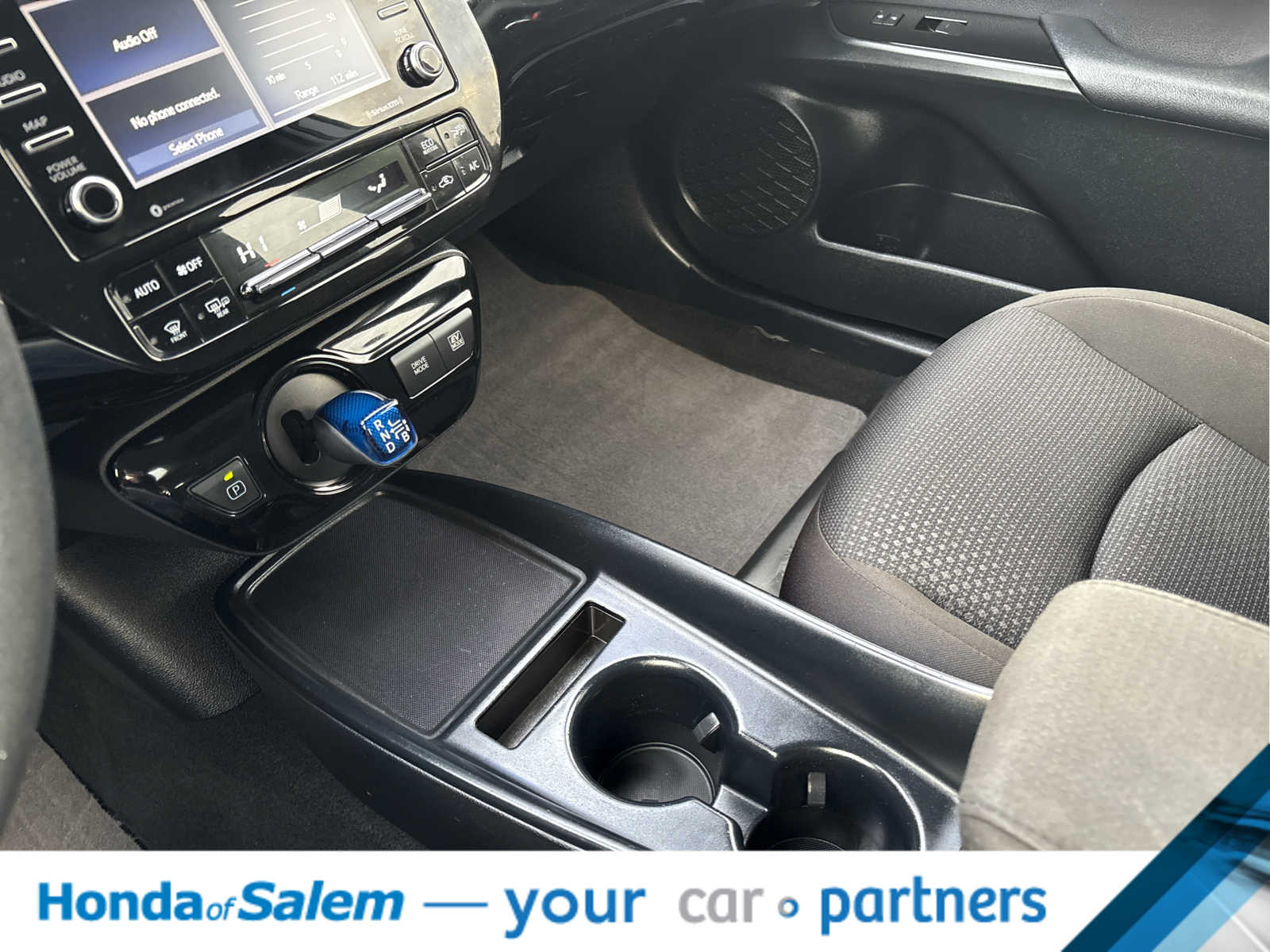 Thumbnail: 2021 Toyota Prius - 21