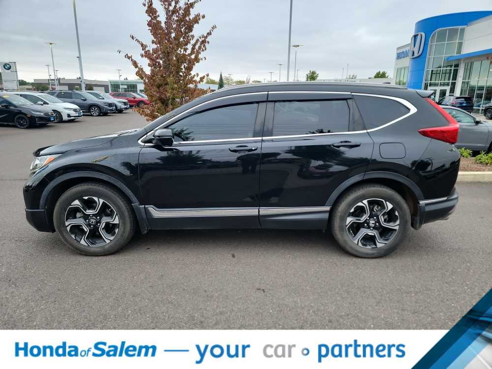 2019 Honda CR-V Touring photo 2