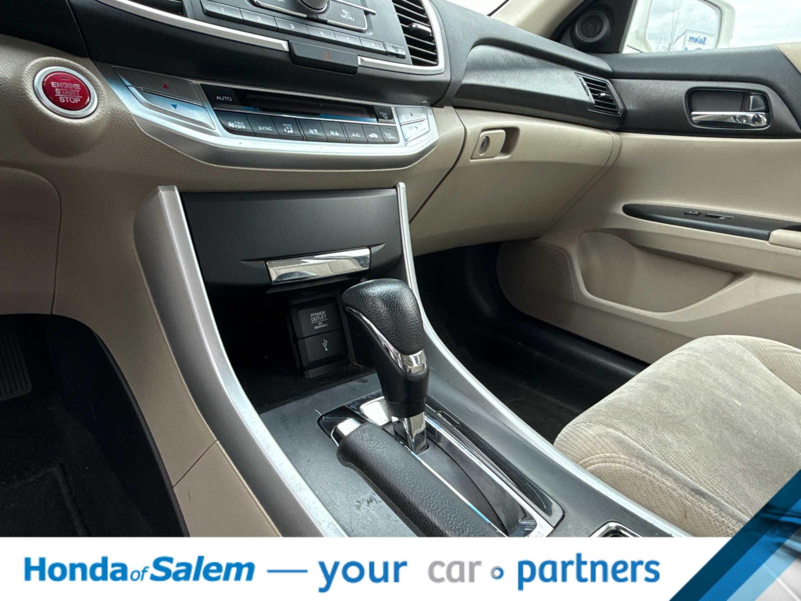 Thumbnail: 2013 Honda Accord - 18