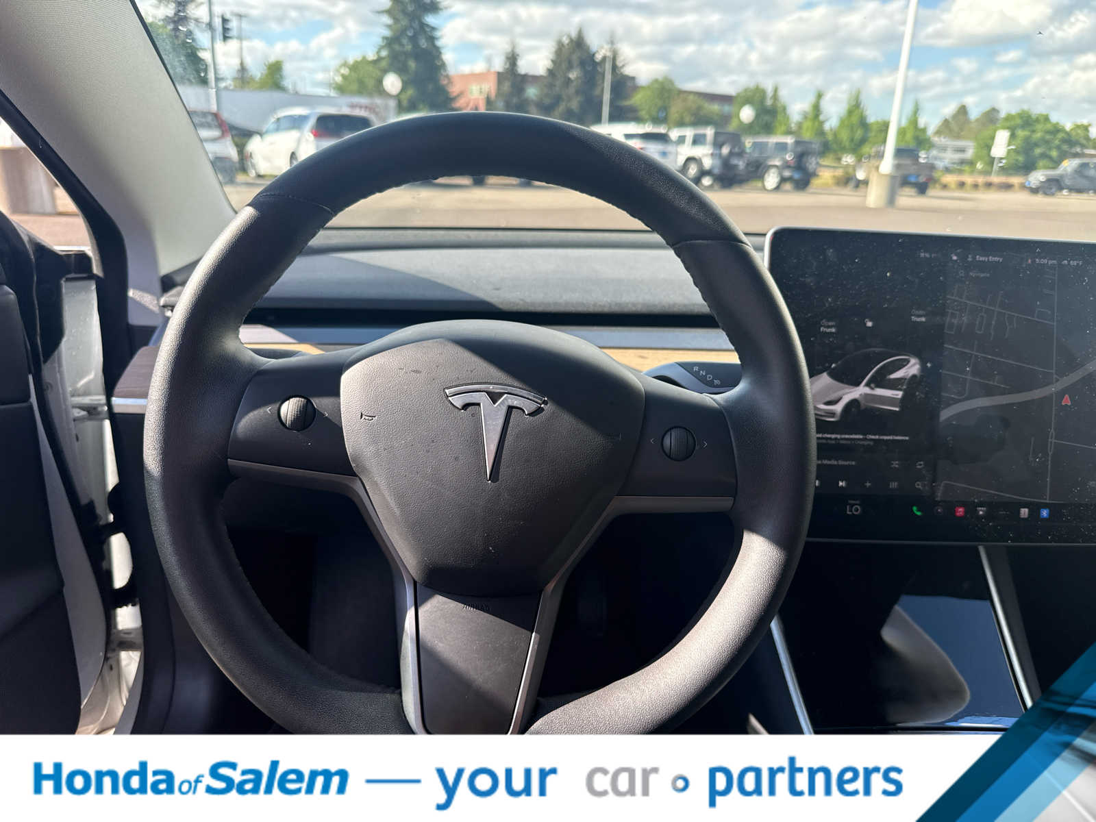 Thumbnail: 2020 Tesla Model 3 - 15