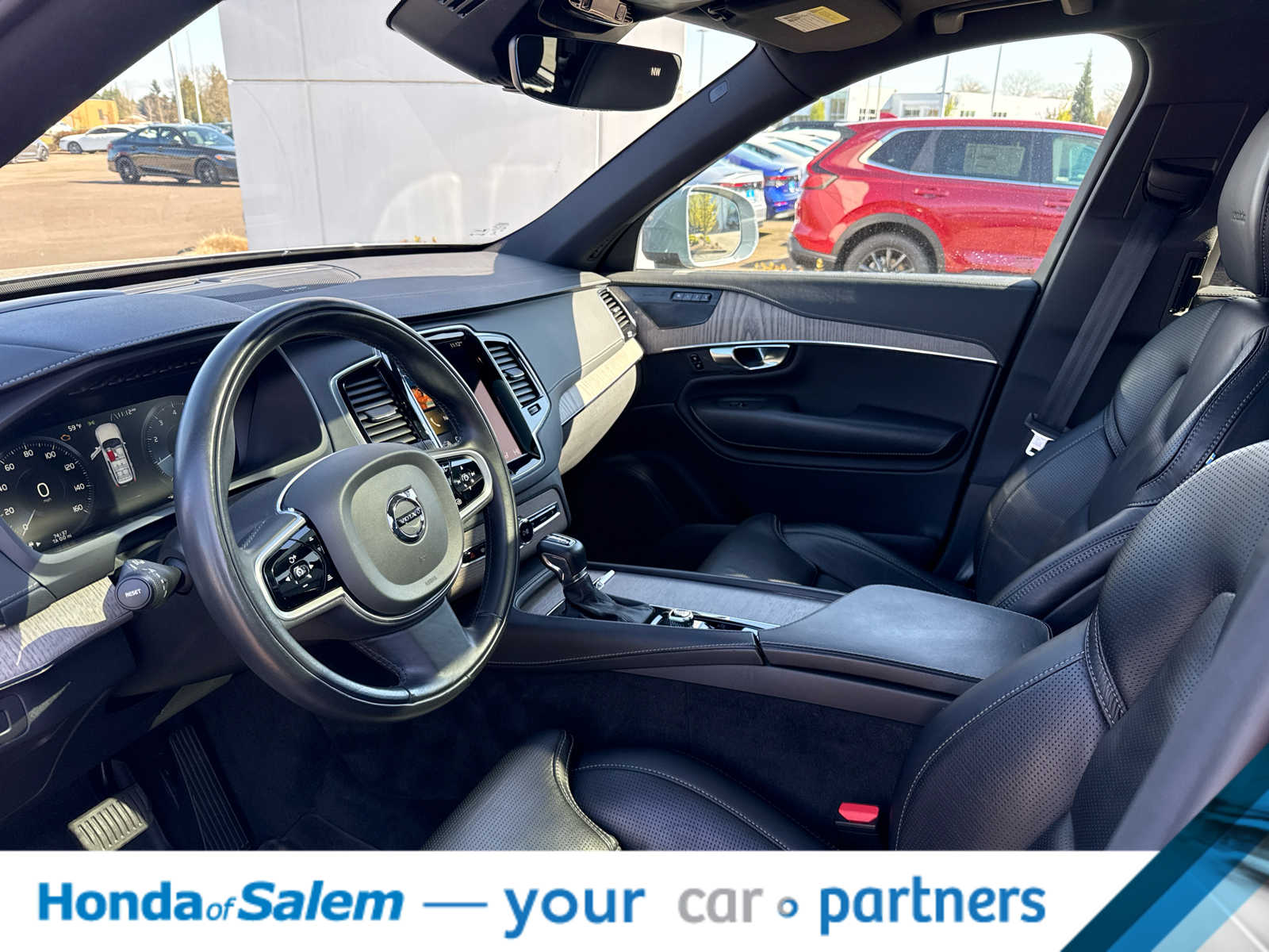 Thumbnail: 2020 Volvo XC90 - 2