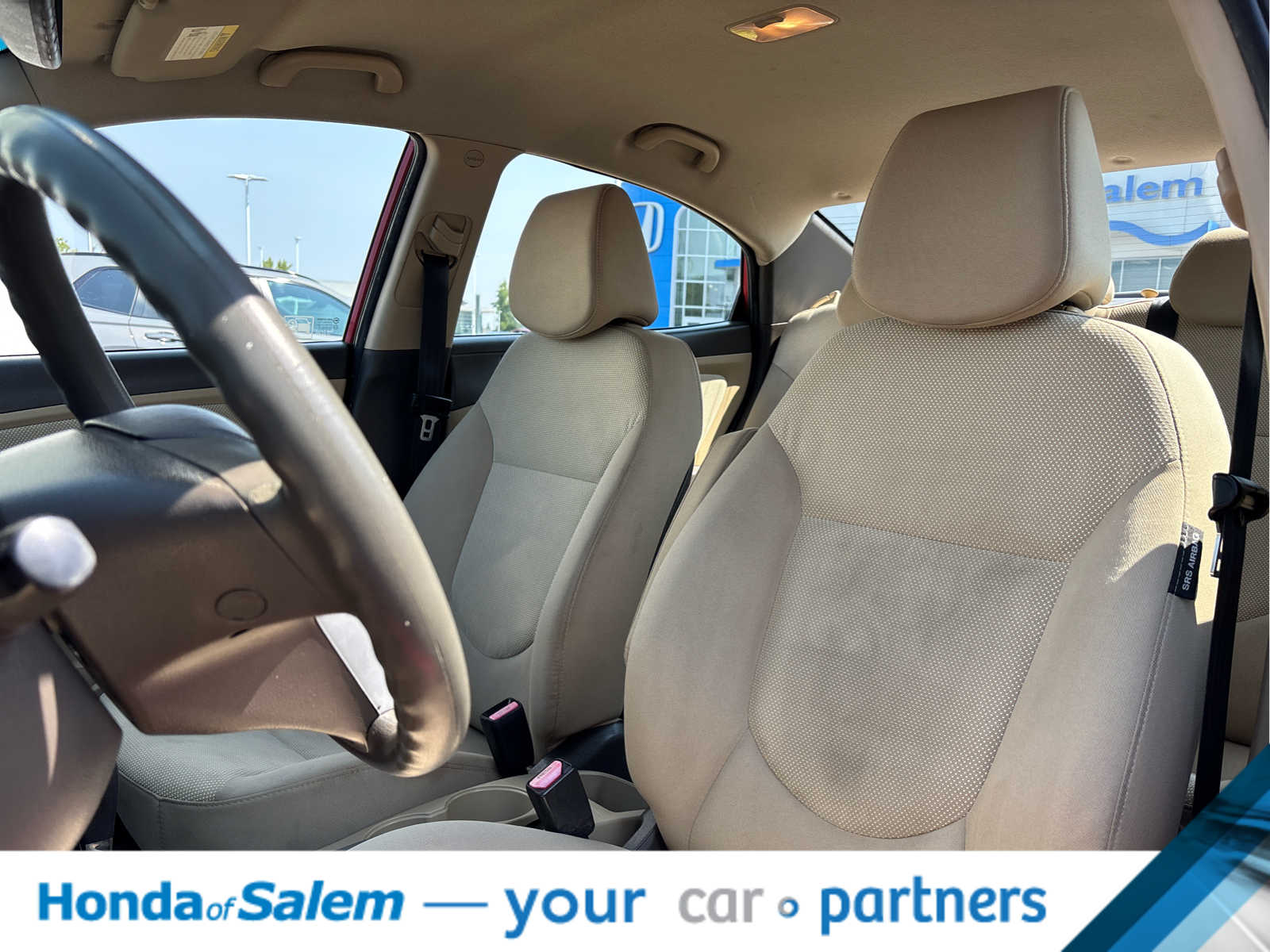 2013 Hyundai Accent GLS - Photo 11