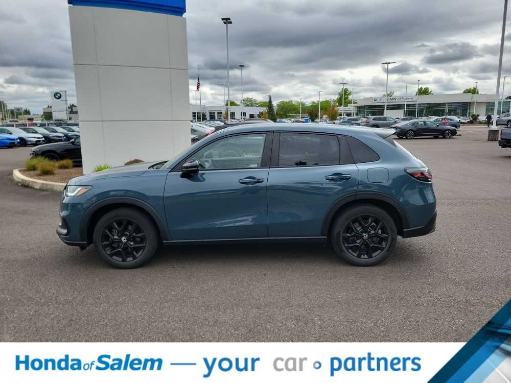 Thumbnail: 2023 Honda HR-V - 3