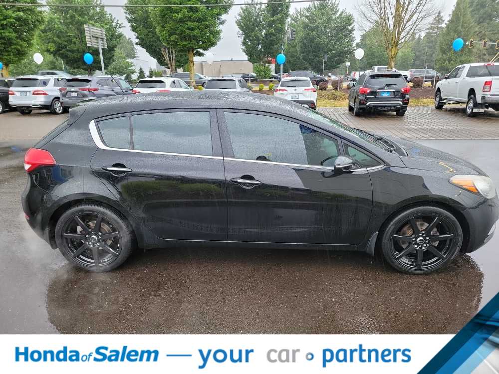 Thumbnail: 2015 Kia Forte - 23