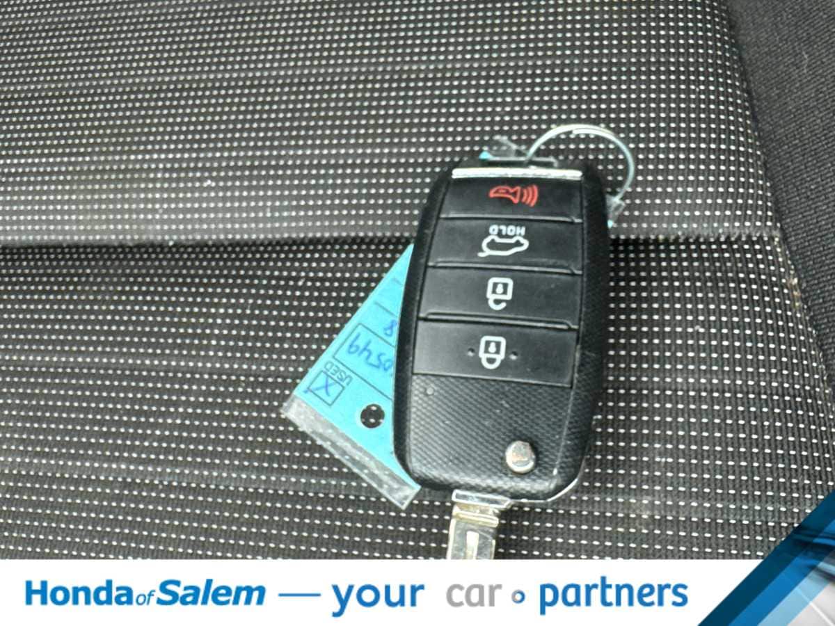 Thumbnail: 2018 Kia Sportage - 21