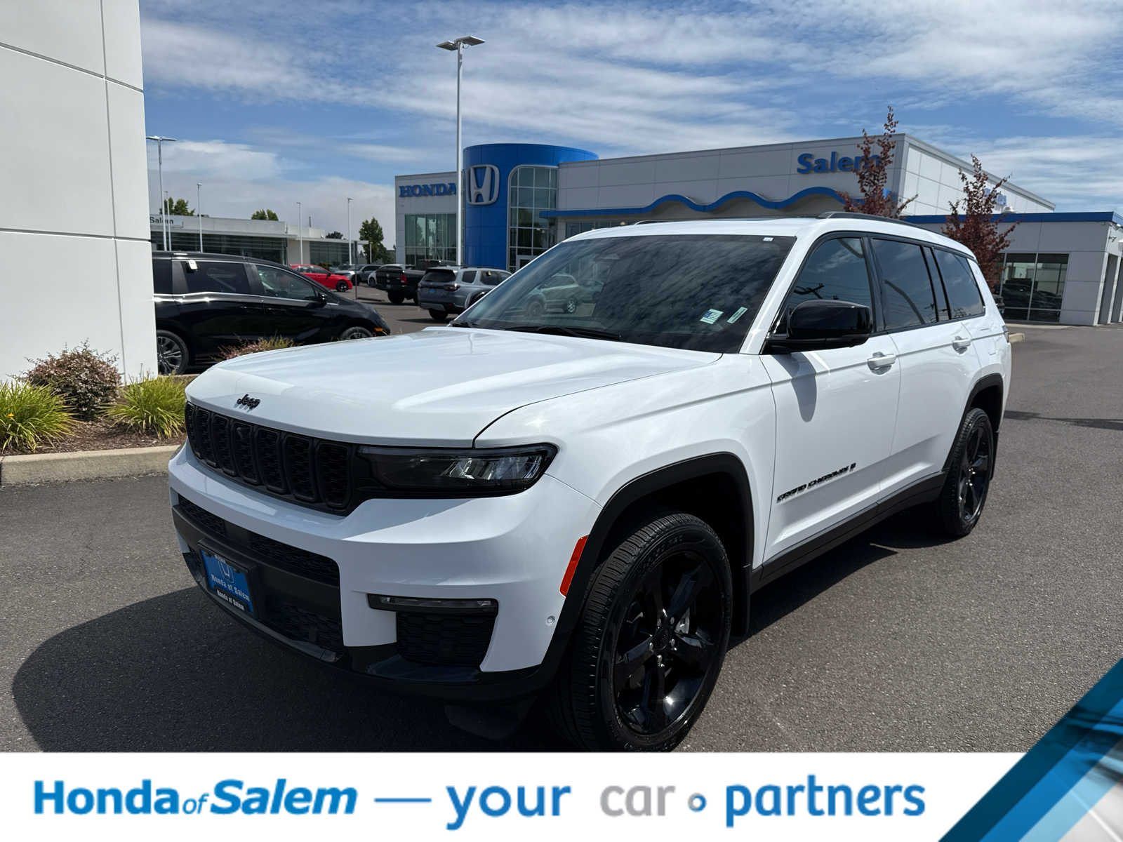 Thumbnail: 2024 Jeep Grand Cherokee L - 1