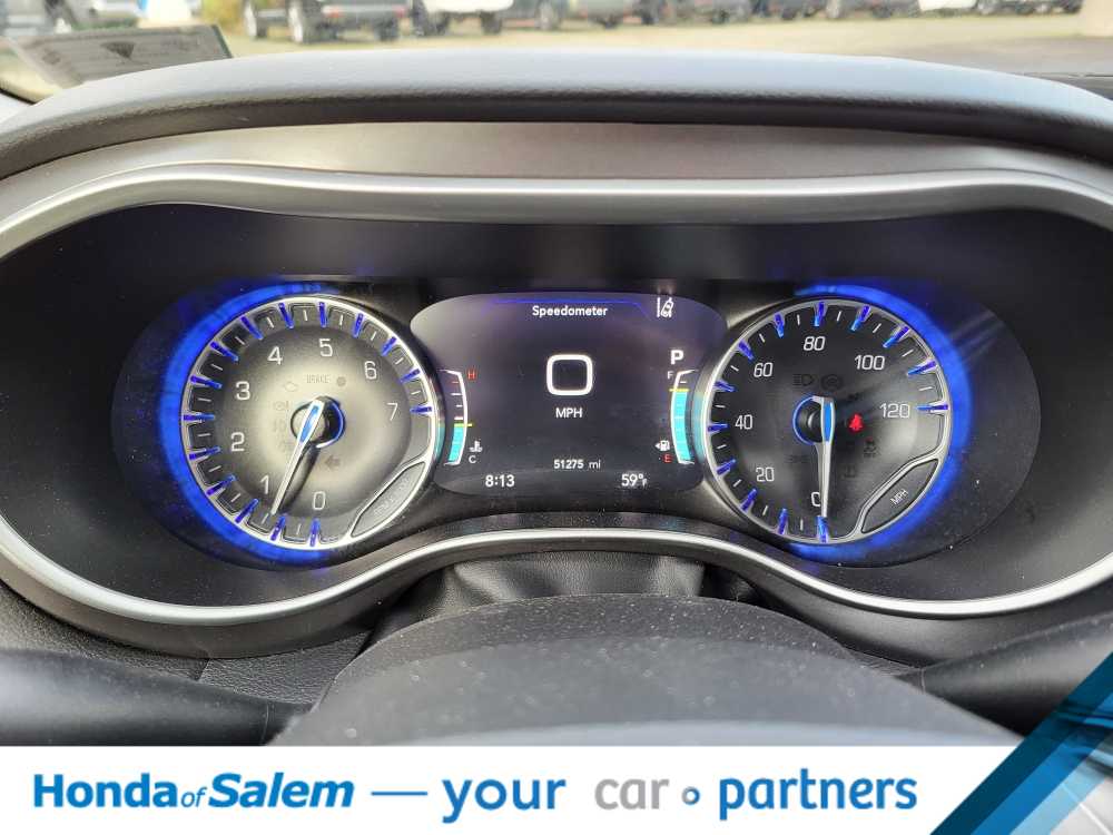 Thumbnail: 2024 Chrysler Pacifica - 18