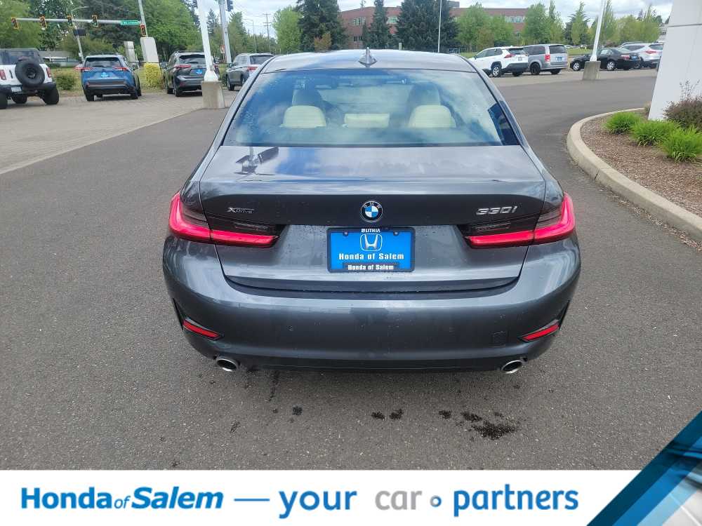 2021 BMW 3 Series 330i xDrive 5