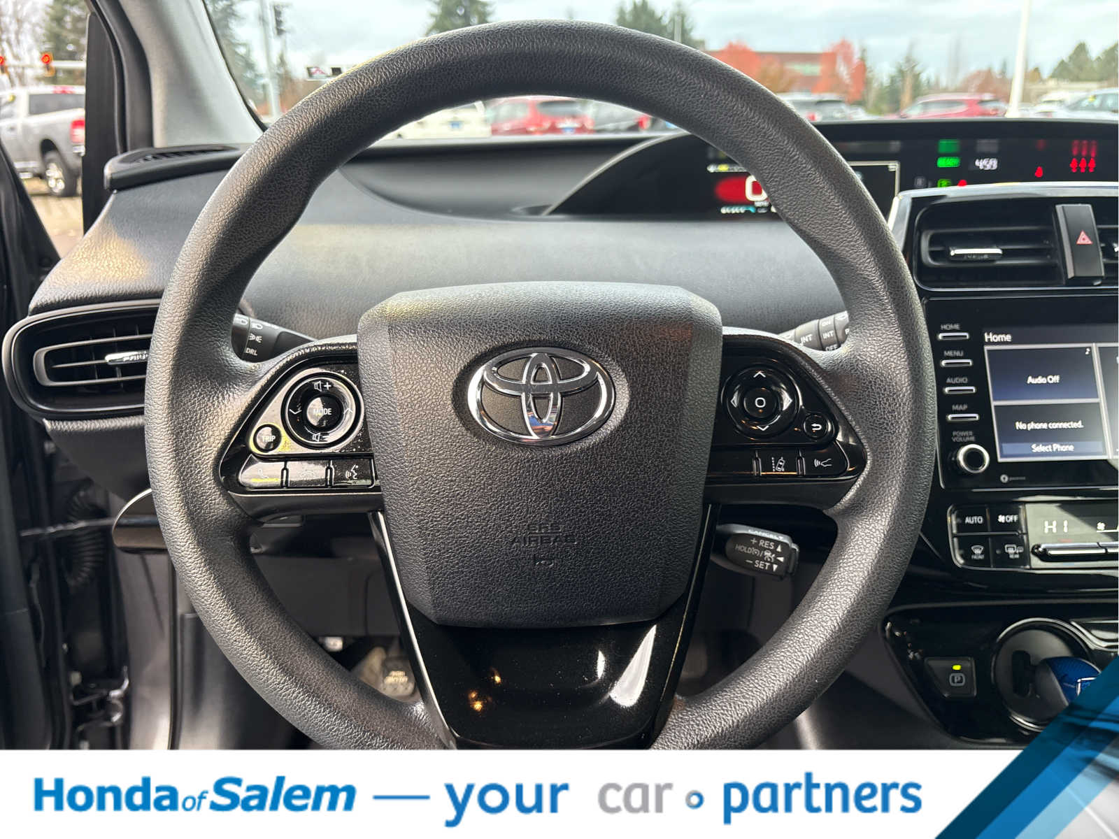 Thumbnail: 2021 Toyota Prius - 18