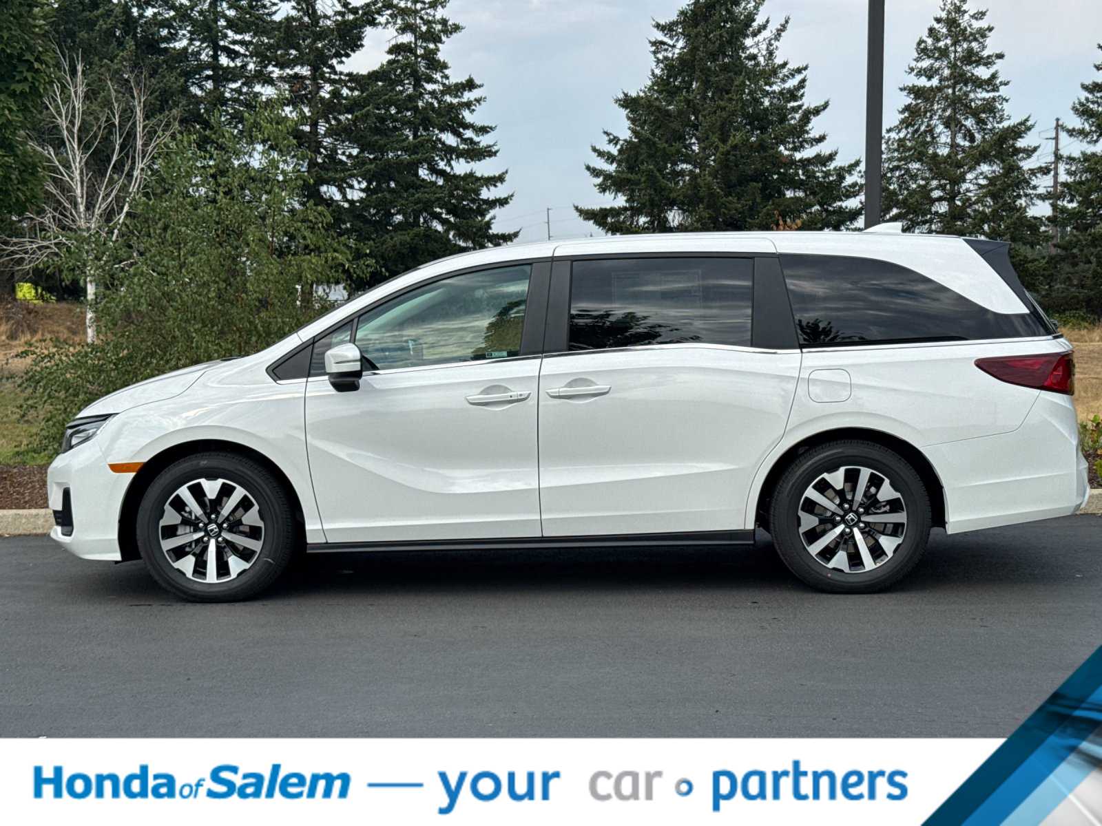 Thumbnail: 2026 Honda Odyssey - 5