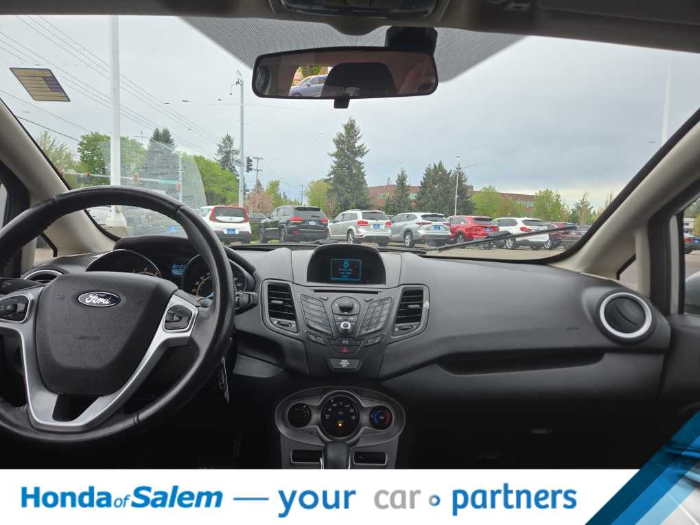 Thumbnail: 2015 Ford Fiesta - 8