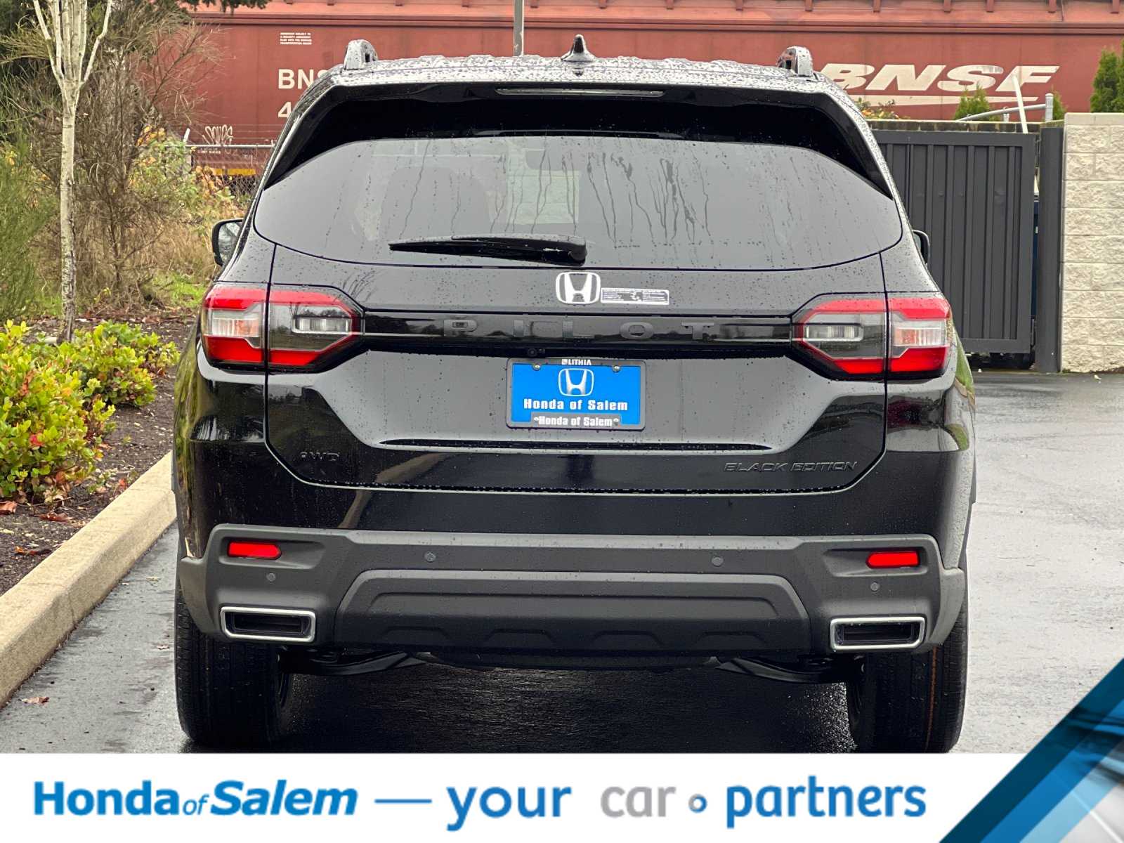 Thumbnail: 2025 Honda Pilot - 7