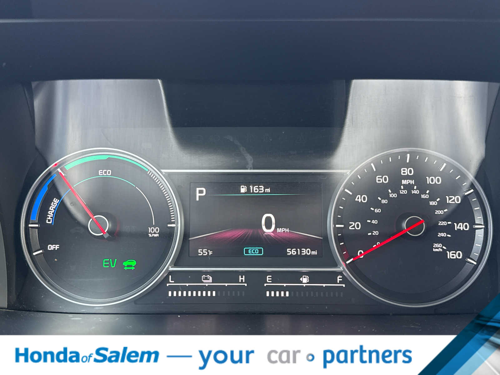 Thumbnail: 2023 Kia Sorento - 18