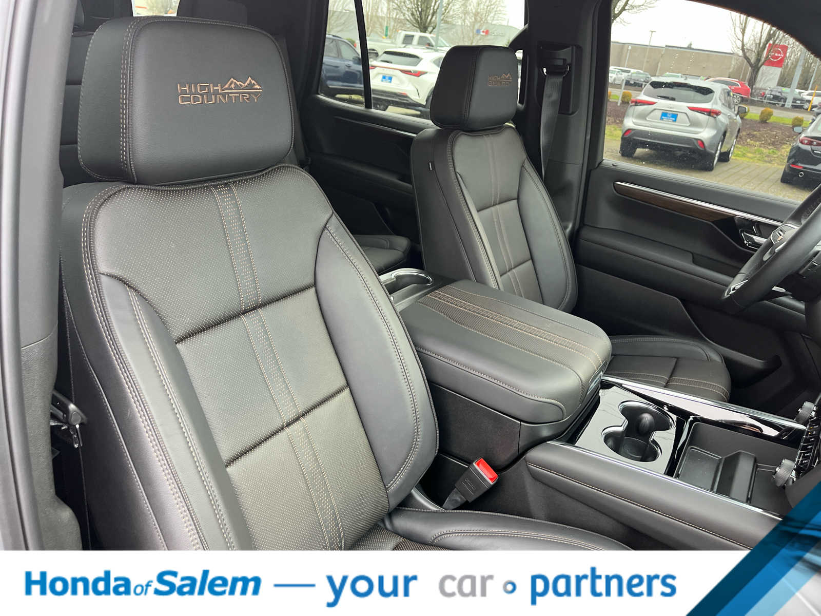 Thumbnail: 2025 Chevrolet Tahoe - 14