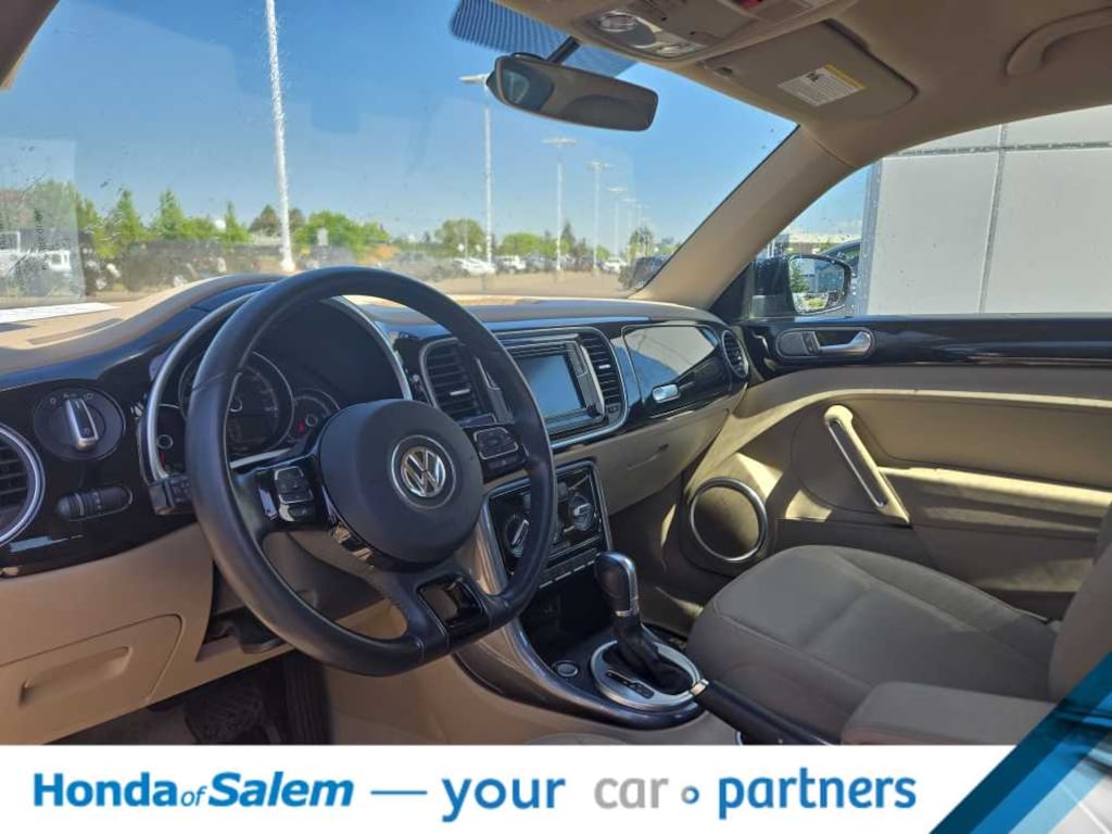 Used 2017 Volkswagen Beetle 1.8T SEL Hatchback