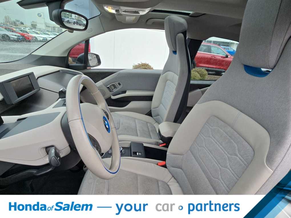 Thumbnail: 2018 BMW i3 - 10