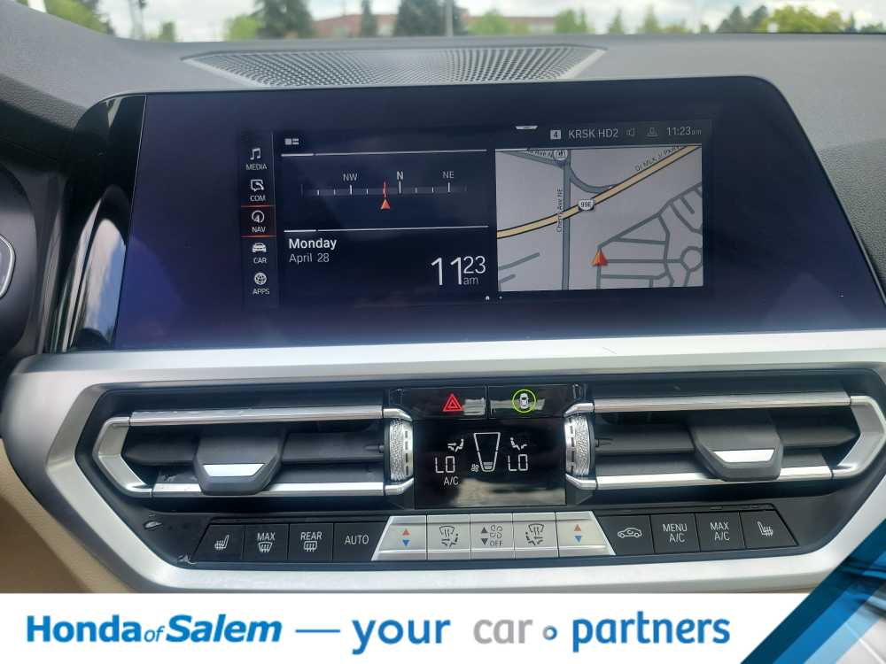 2021 BMW 3 Series 330i xDrive 16