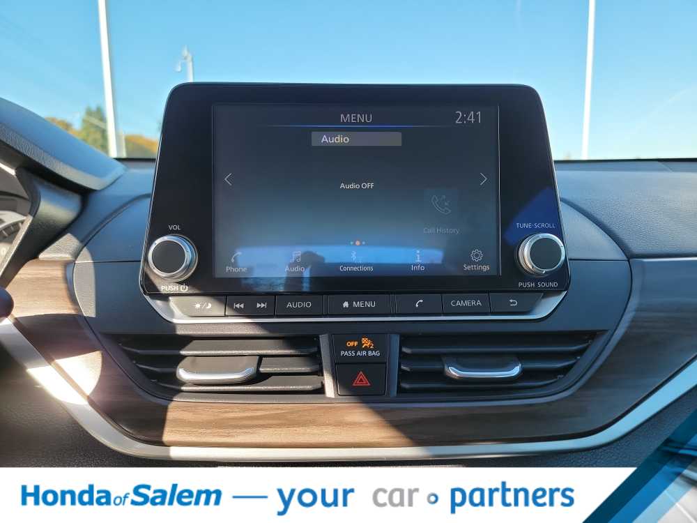 Thumbnail: 2023 Nissan Altima - 25