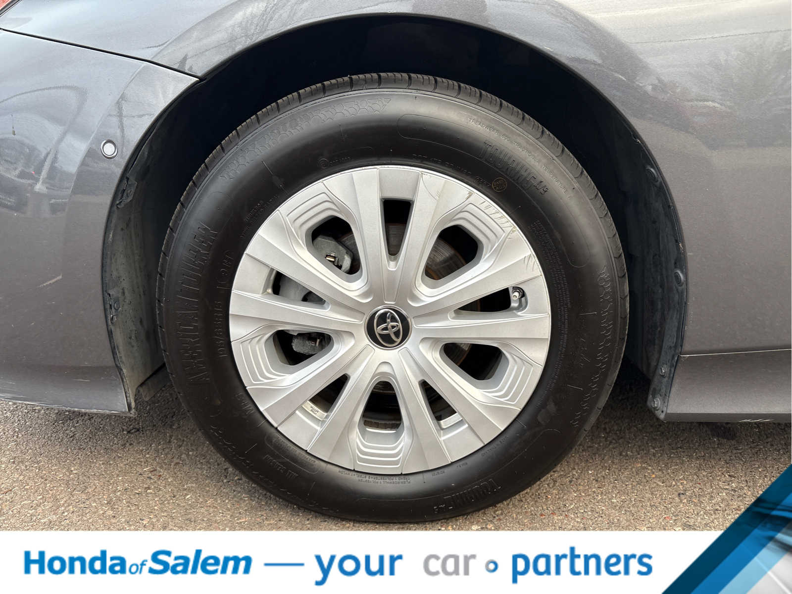 Thumbnail: 2021 Toyota Prius - 11