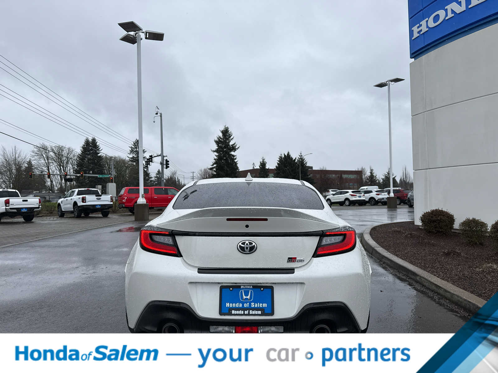 Thumbnail: 2025 Toyota GR86 - 5