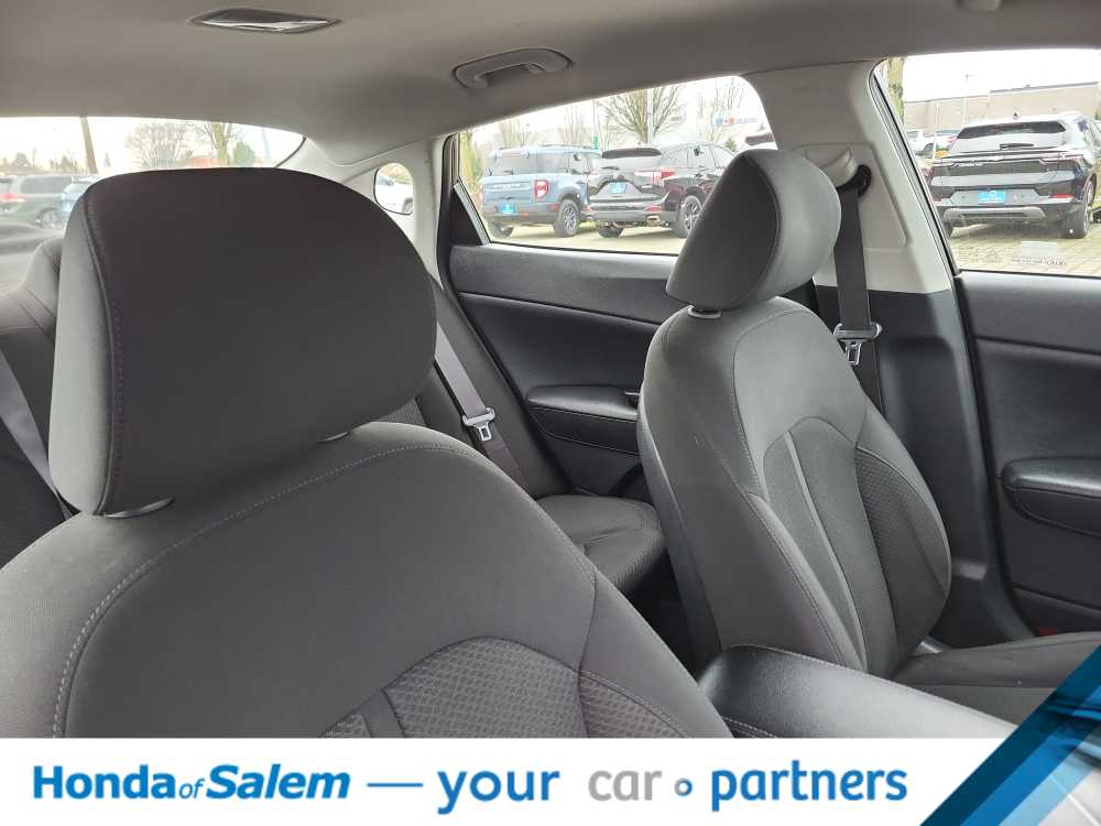 Thumbnail: 2016 Kia Optima - 14