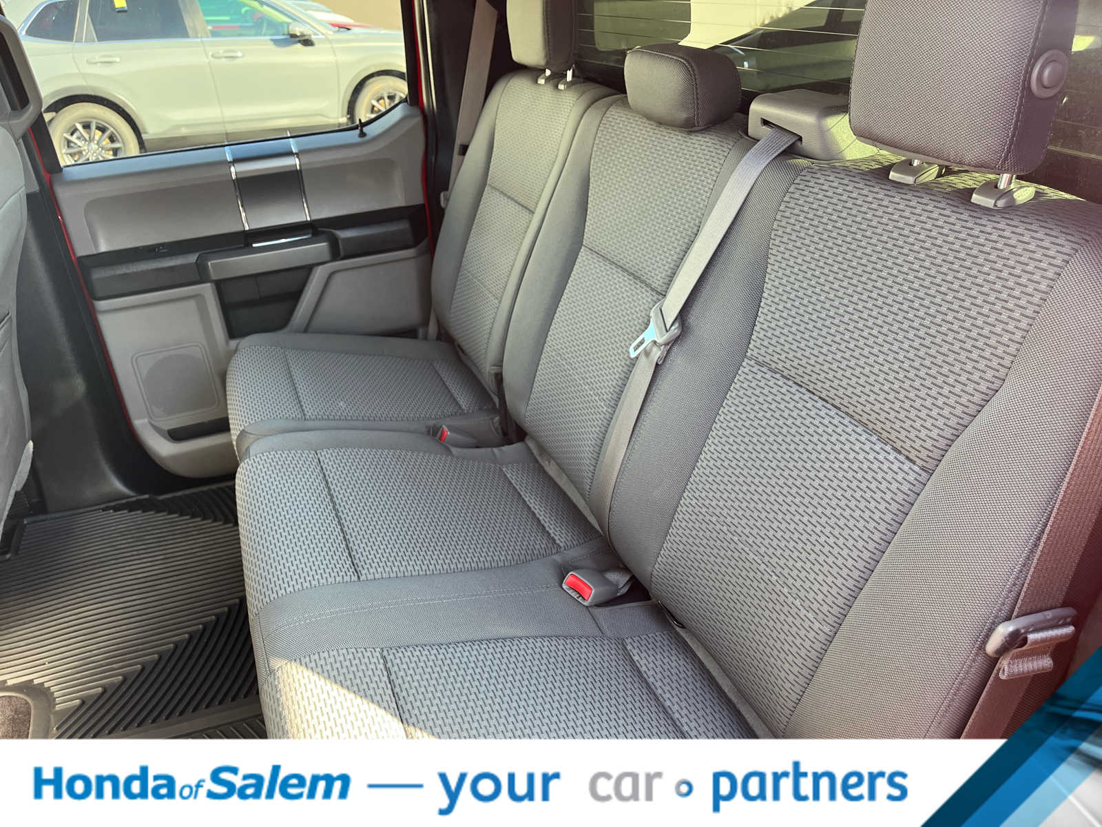 Thumbnail: 2016 Ford F-150 - 13