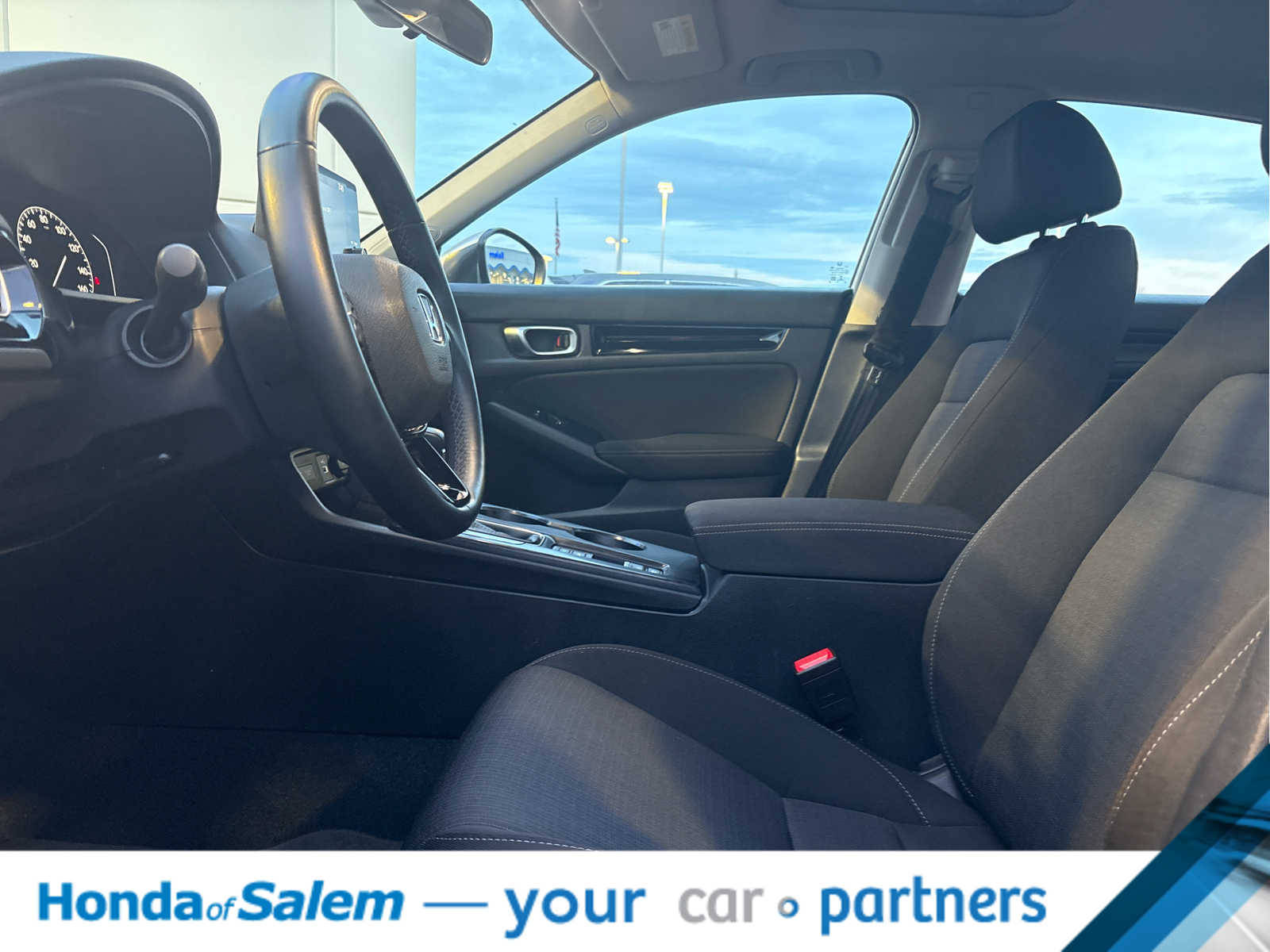 Thumbnail: 2023 Honda Civic - 2