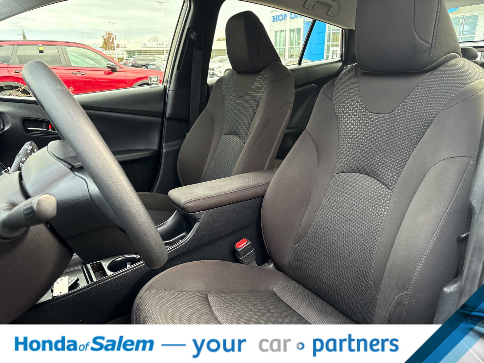 Thumbnail: 2021 Toyota Prius - 14