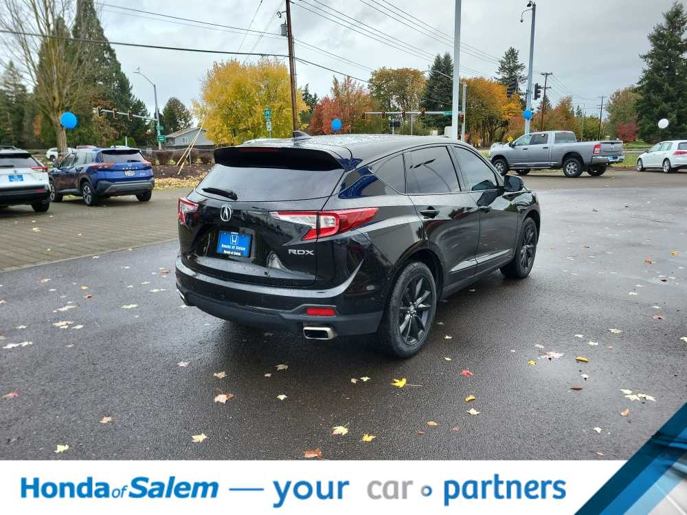 Thumbnail: 2022 Acura RDX - 22