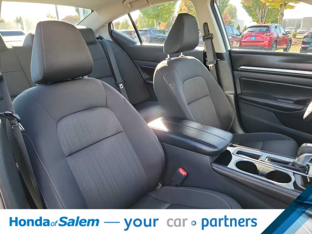 Thumbnail: 2023 Nissan Altima - 14