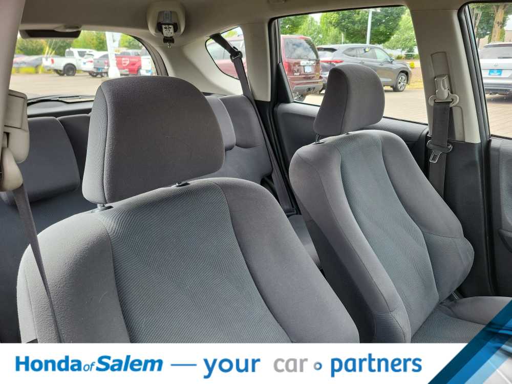 2013 Honda Fit Base 14