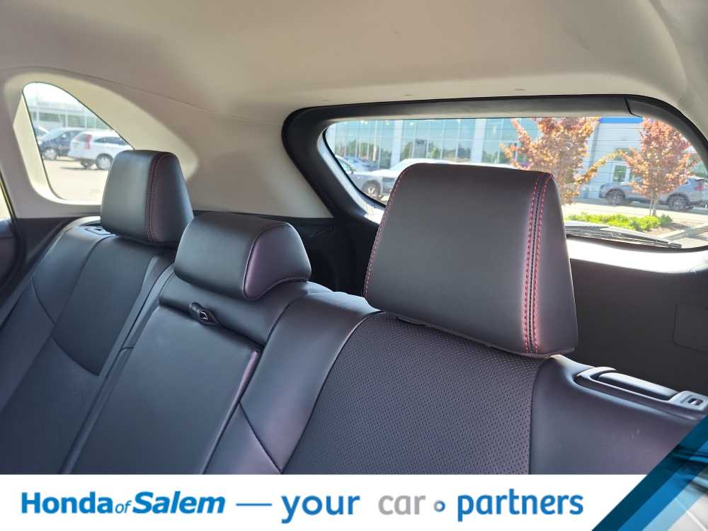 Thumbnail: 2022 Toyota RAV4 - 13