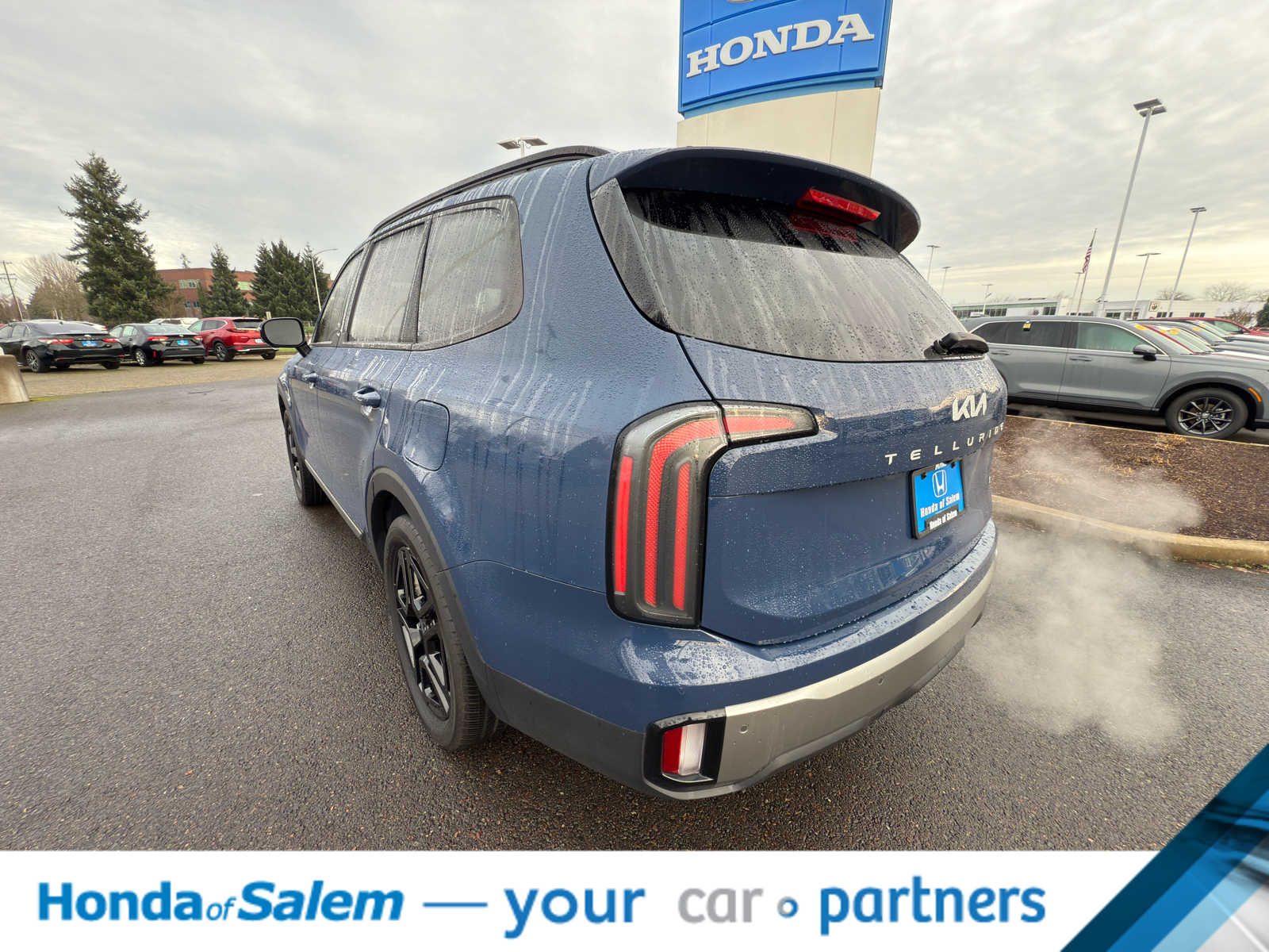 Thumbnail: 2023 Kia Telluride - 4