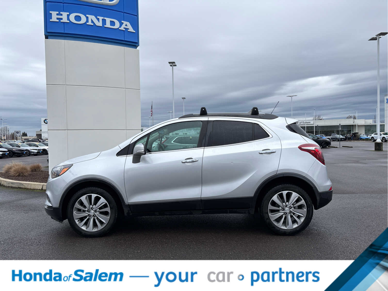 Thumbnail: 2018 Buick Encore - 3