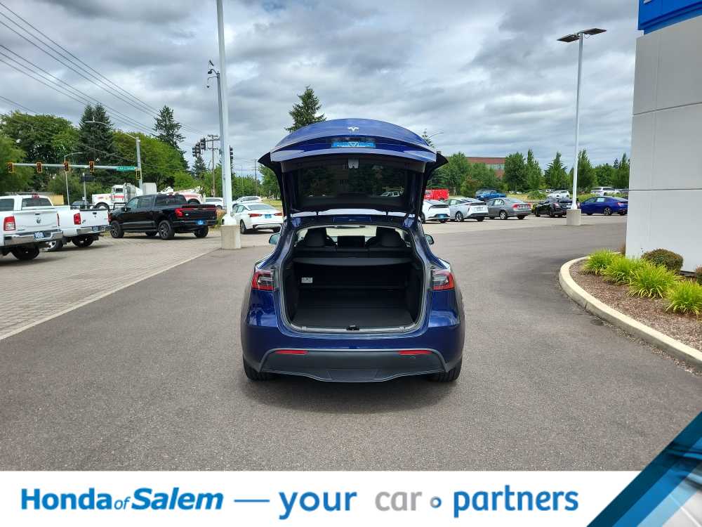 Thumbnail: 2023 Tesla Model Y - 19