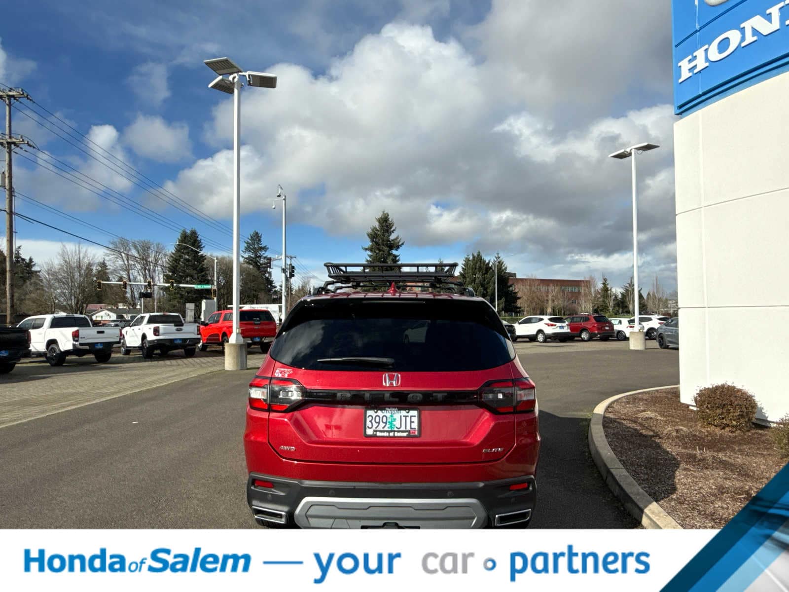 Thumbnail: 2023 Honda Pilot - 5