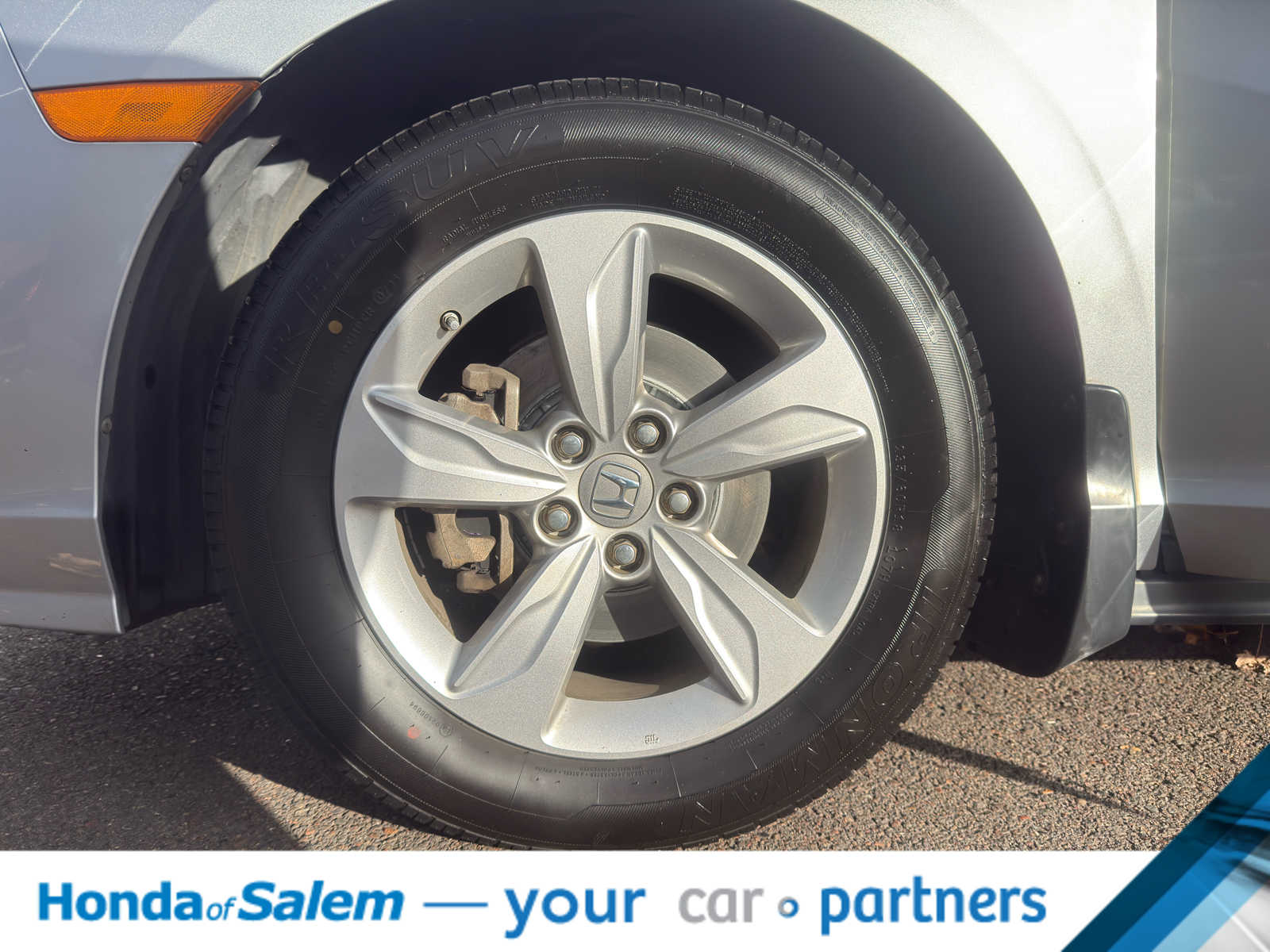 Thumbnail: 2019 Honda Odyssey - 10