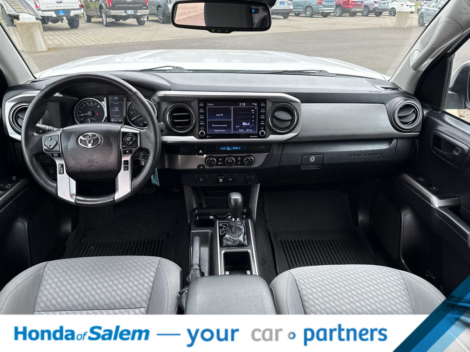 Thumbnail: 2021 Toyota Tacoma - 10