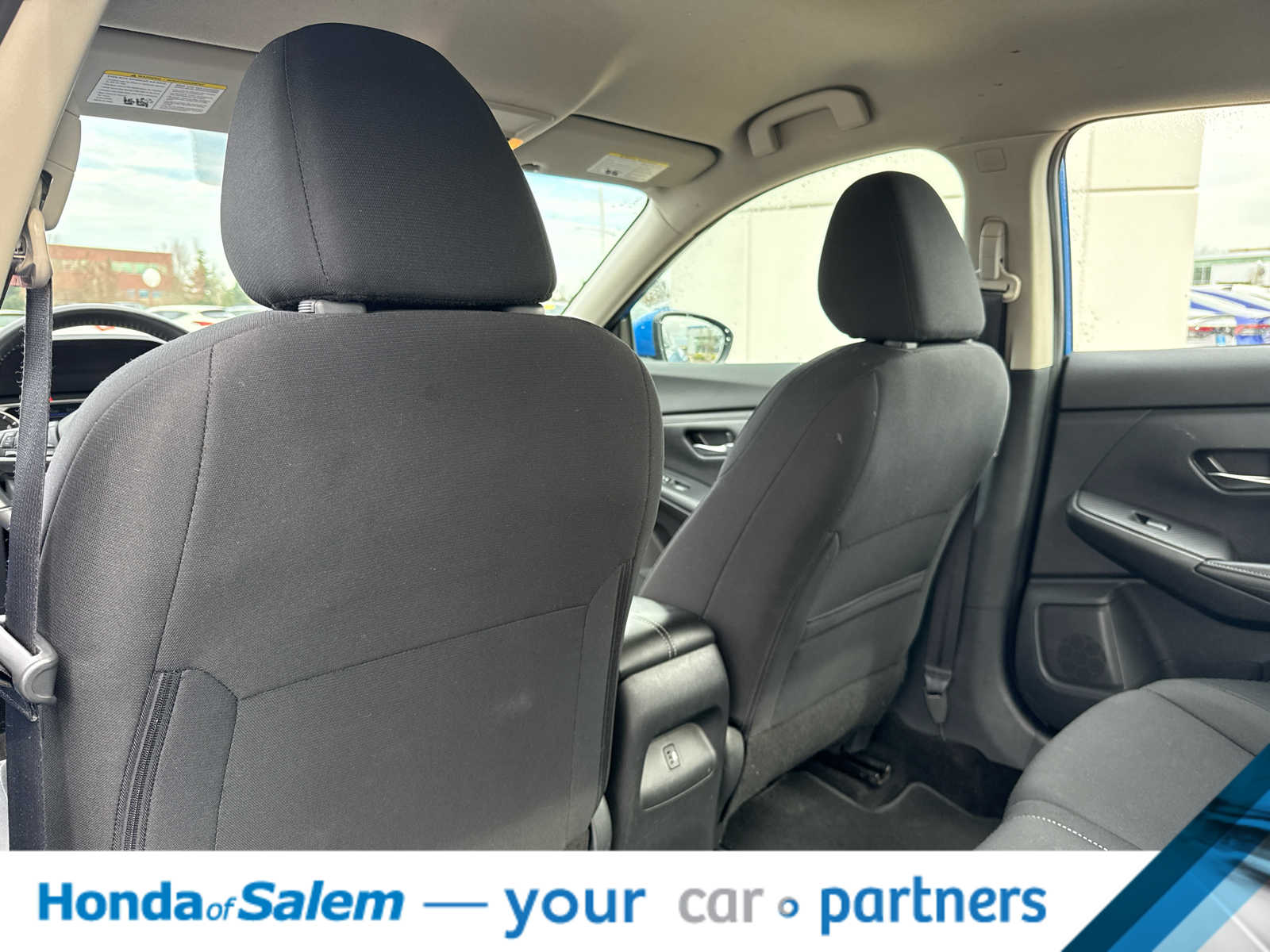 Thumbnail: 2023 Nissan Sentra - 10