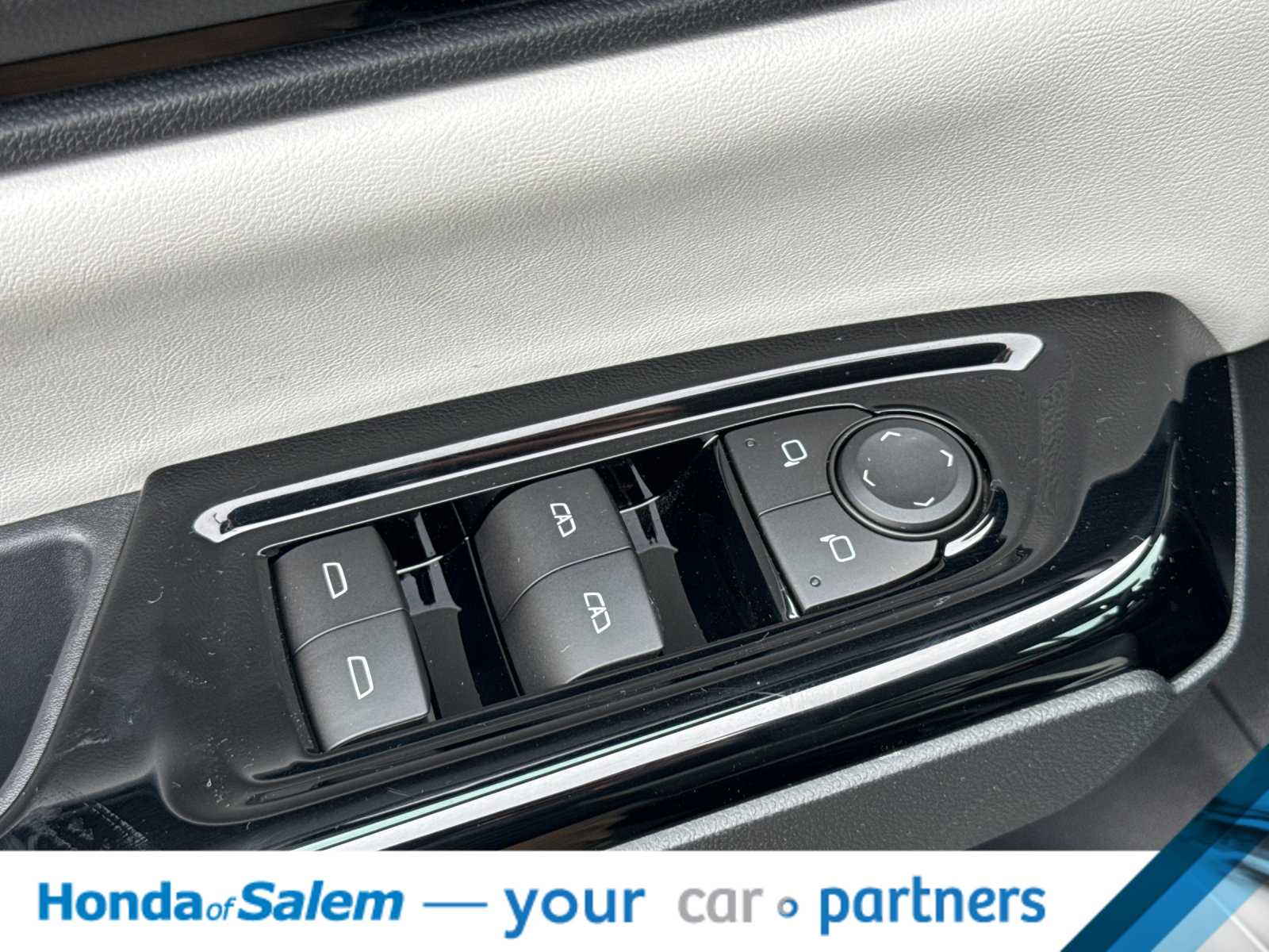 Thumbnail: 2026 Honda Prologue - 13