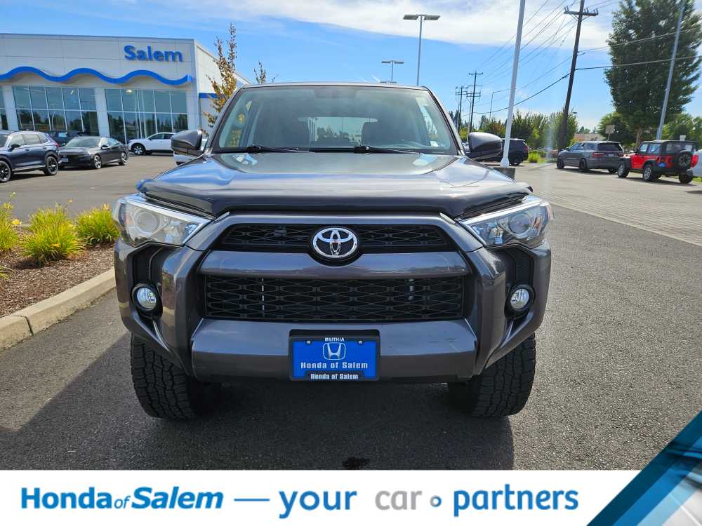 2017 Toyota 4Runner SR5 6