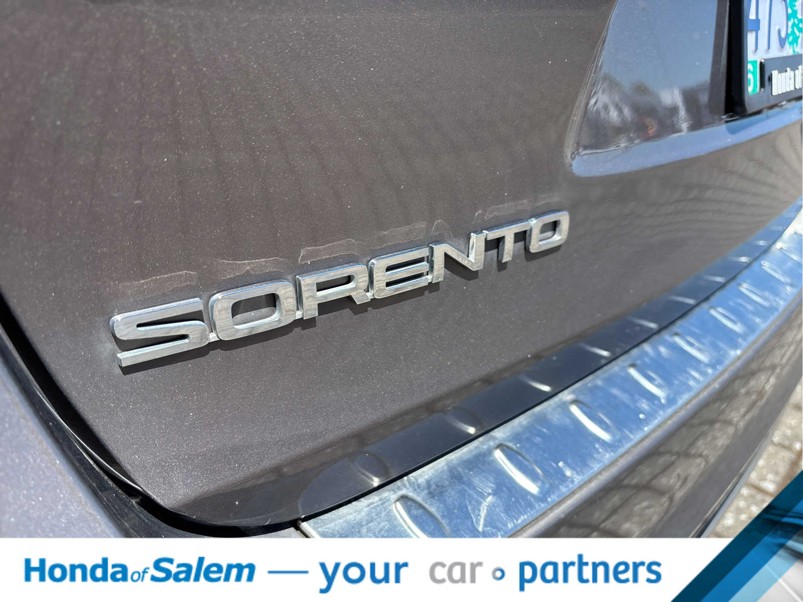 Thumbnail: 2019 Kia Sorento - 4