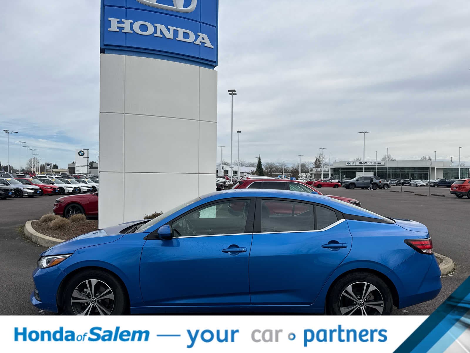 Thumbnail: 2023 Nissan Sentra - 9